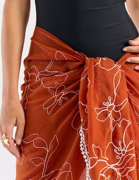 Pareo Weekend con estampado floral