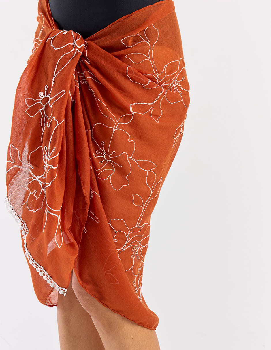 Pareo con estampado floral 4